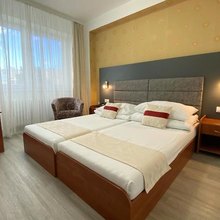 Hotel Baronka Bratislava Eksteriør billede